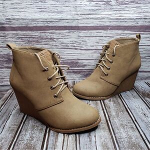 Nautica Tan Waterline lace up Wedges Ankle Booties 9.5